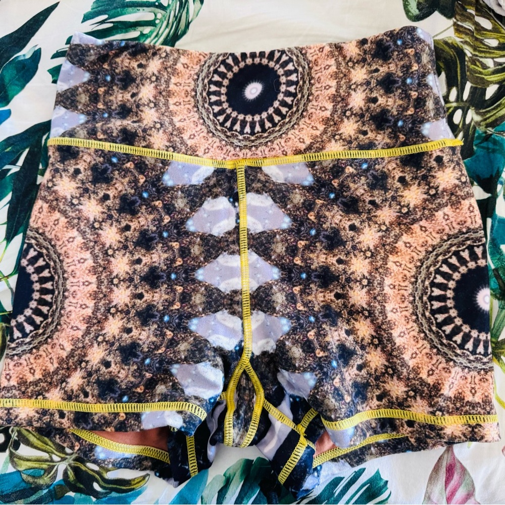 Wolven threads shorts yoga running etc…